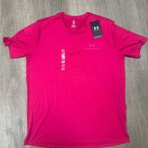 Under Armour RUSH Men's Vibrant Pink Tee